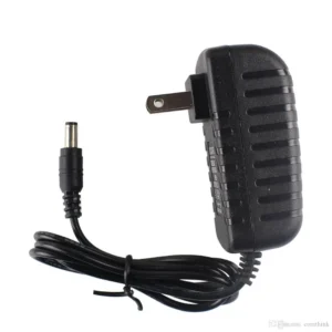Fuente de alimentación 12V 2A salida plug universal